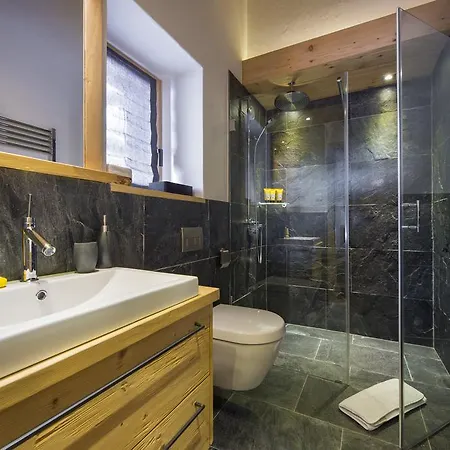 No.5 Apt 5 * فيربير